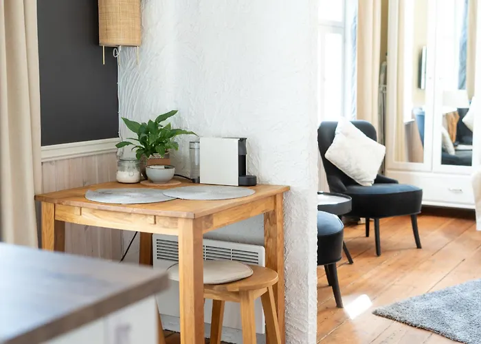 Garden Next To Telliskivi & Old Town Apartament *