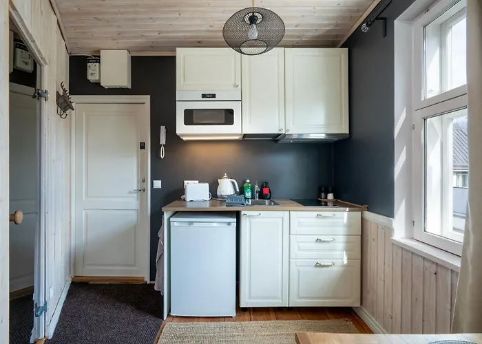 Garden Next To Telliskivi & Old Town Apartmán *