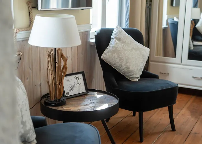 Garden Next To Telliskivi & Old Town * Talin