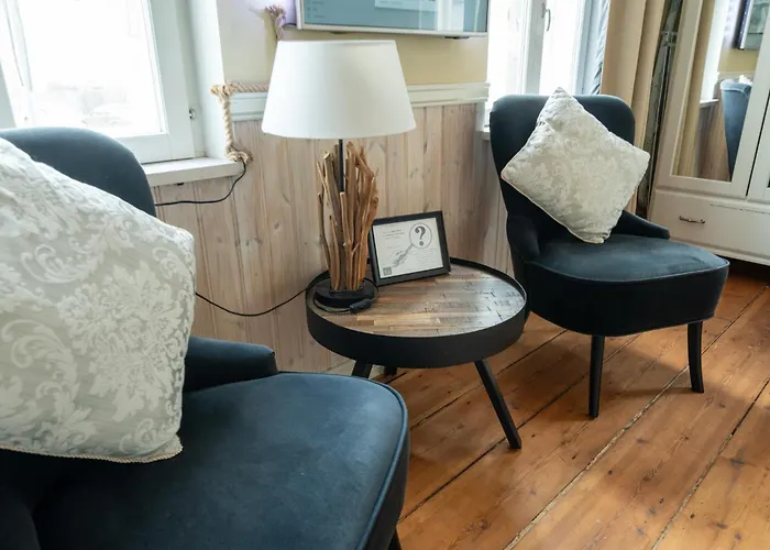 Garden Next To Telliskivi & Old Town Apartament Tallin